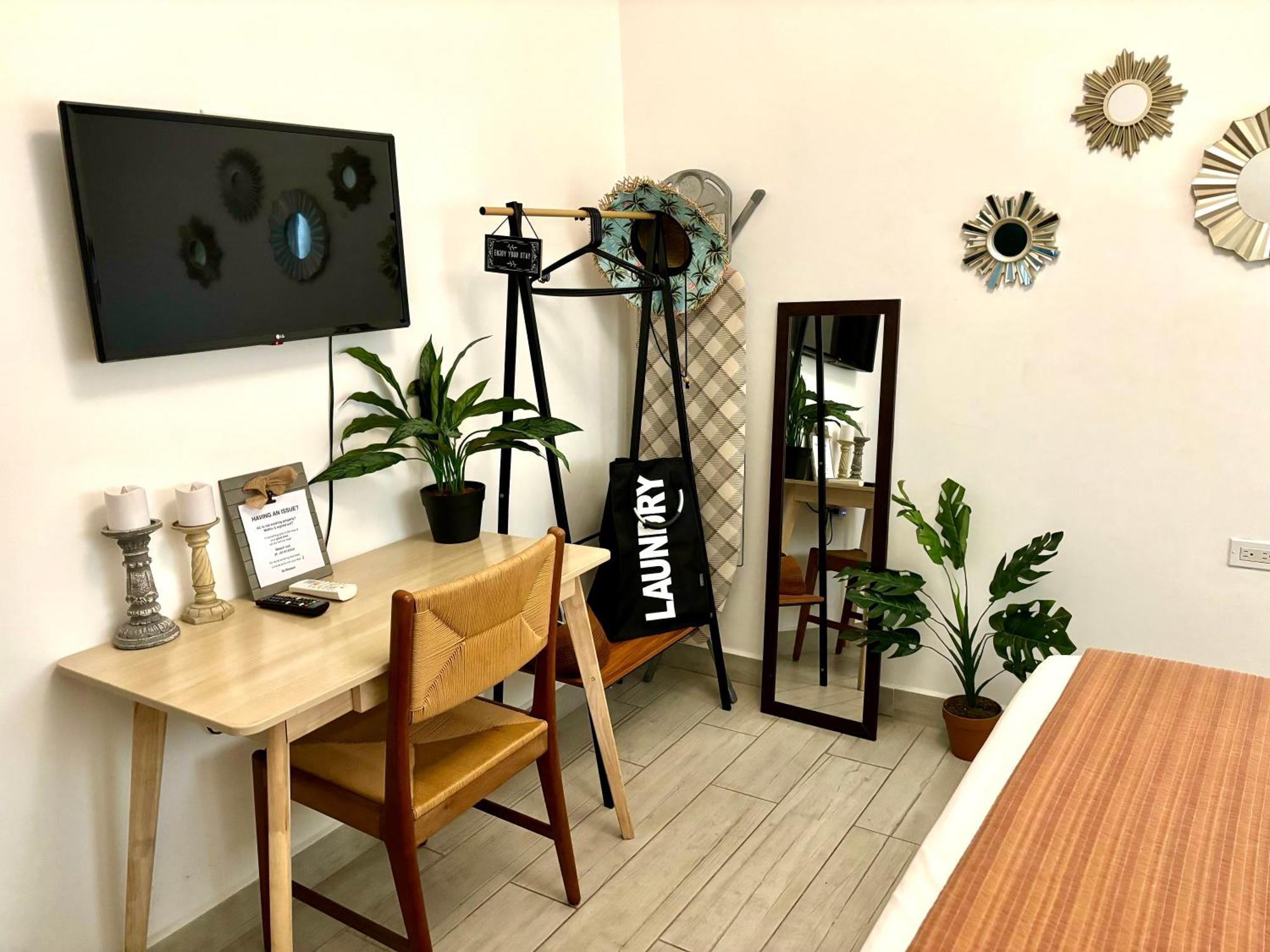 Stylish Apartments Near Best Western Hotel Belize City Exterior foto