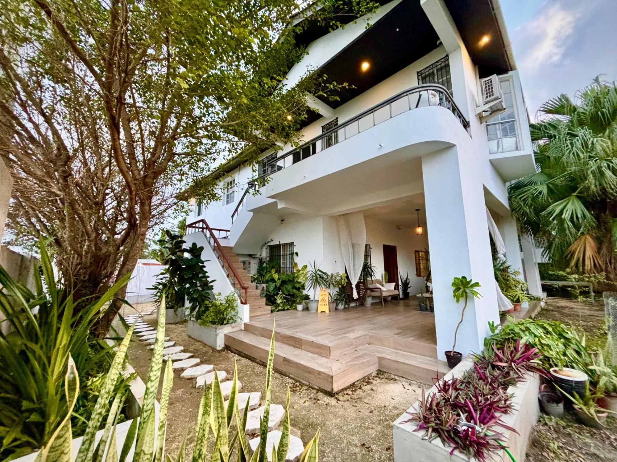 Stylish Apartments Near Best Western Hotel Belize City Exterior foto